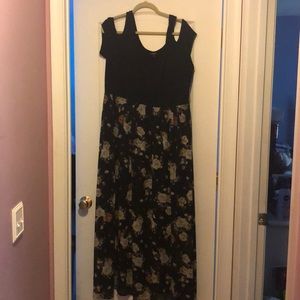 Black Floral Cold Shoulder Maxi Dress